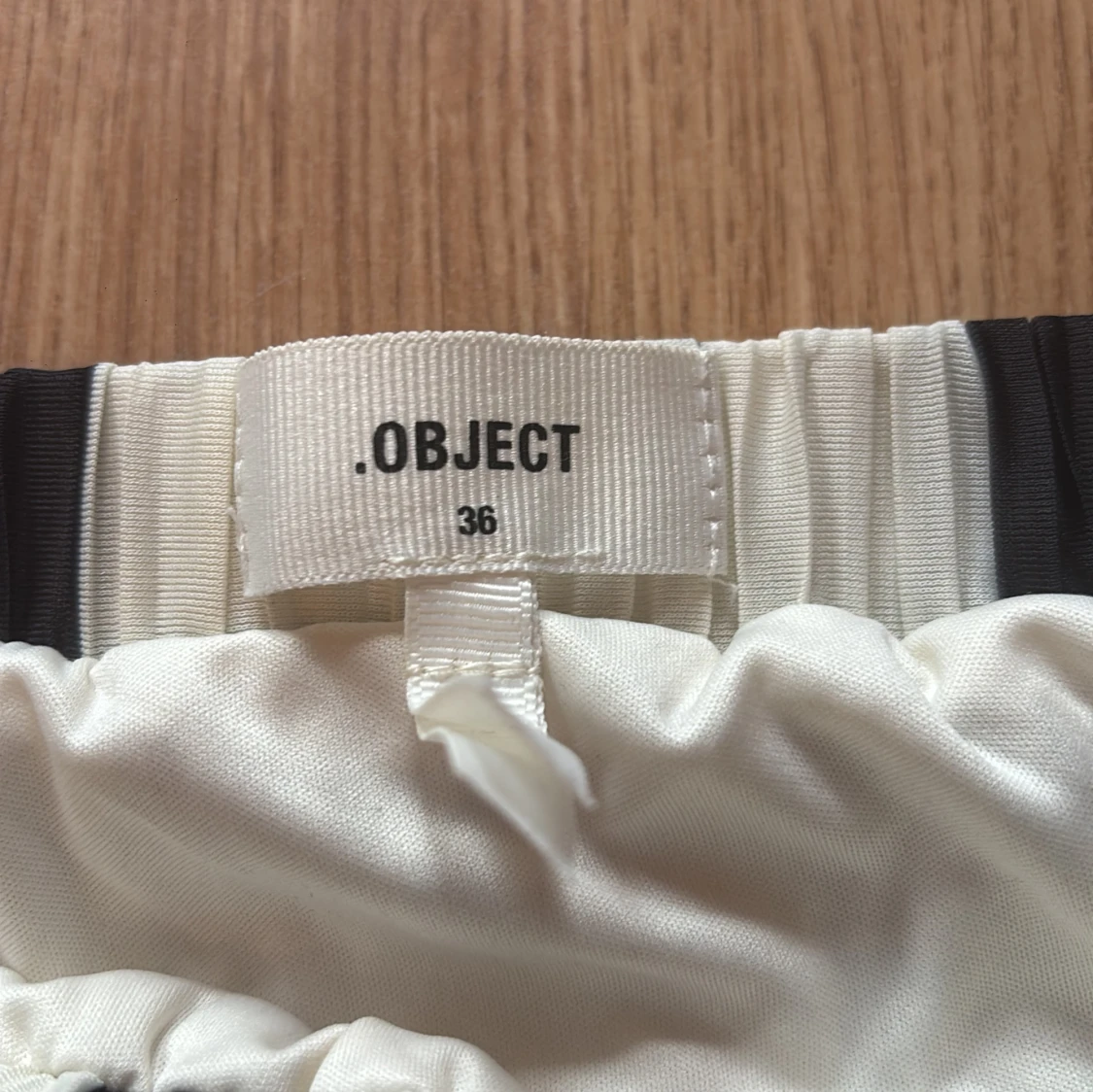 Plisserad långkjol från Object - 1