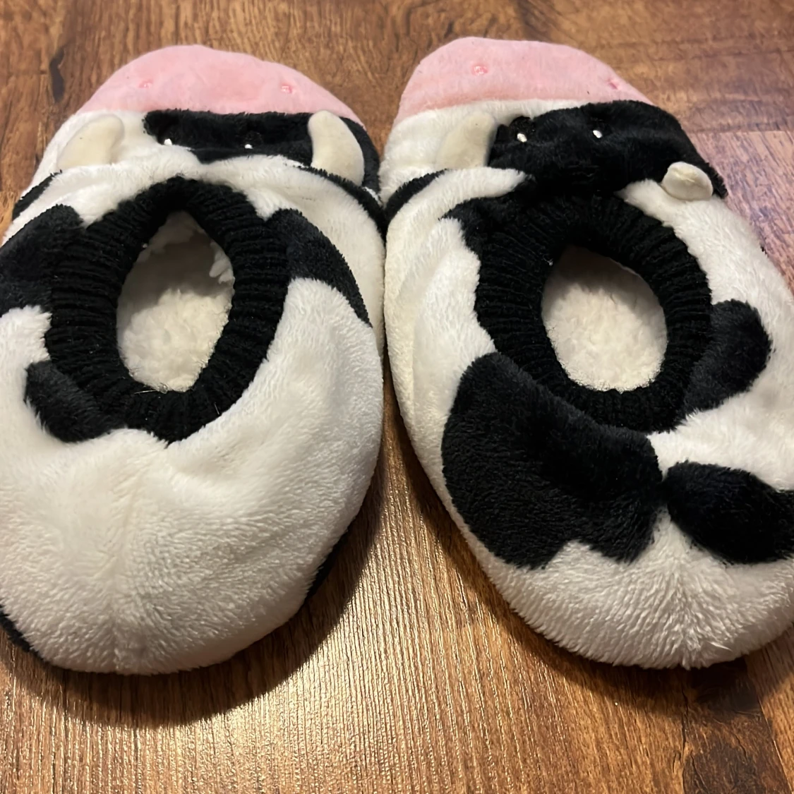 Mjuka tofflor med ko-motiv - 1