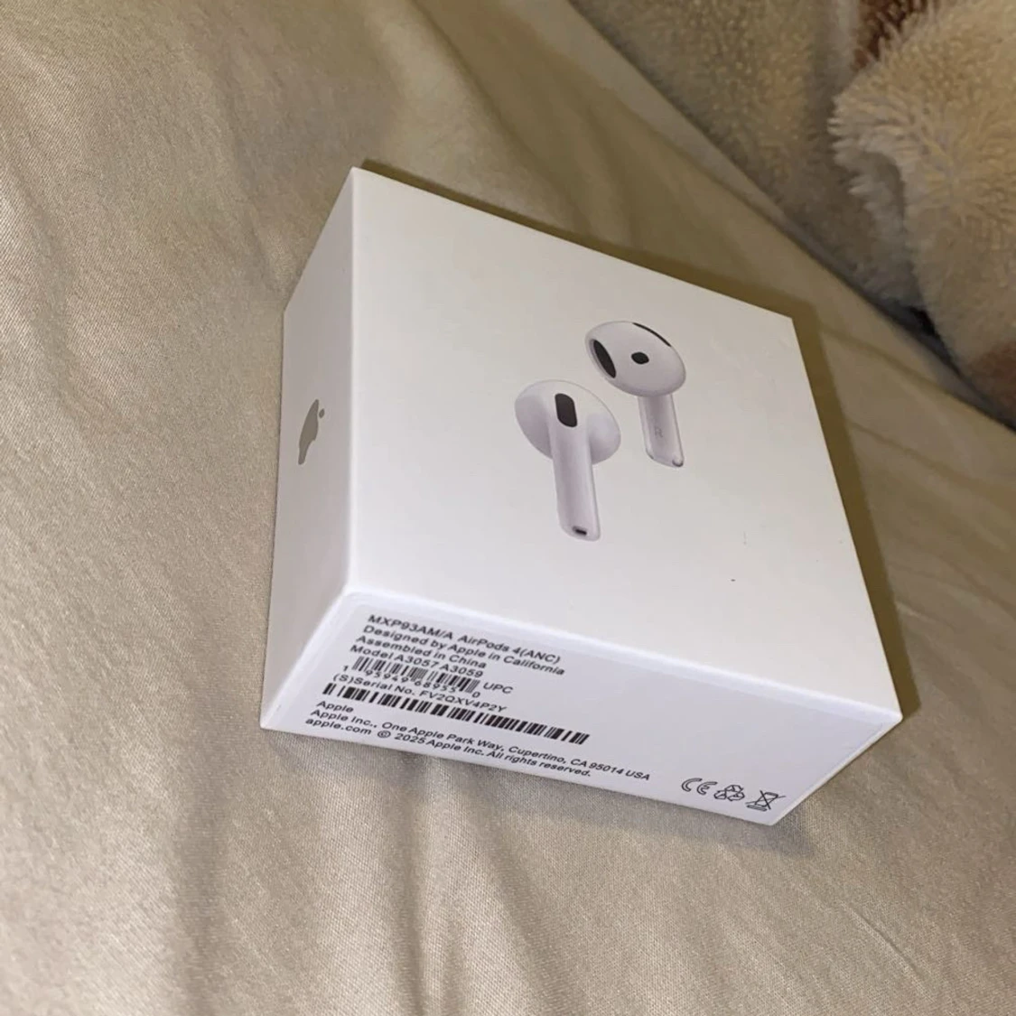 AirPods4 (ANC) - 1