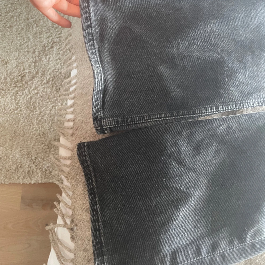 Svarta bootcut jeans med låg midja - 3