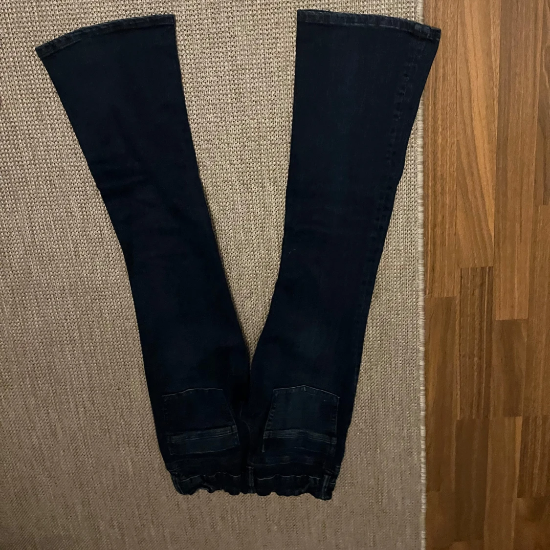 Mörkblå bootcut jeans Gina Tricot - 1