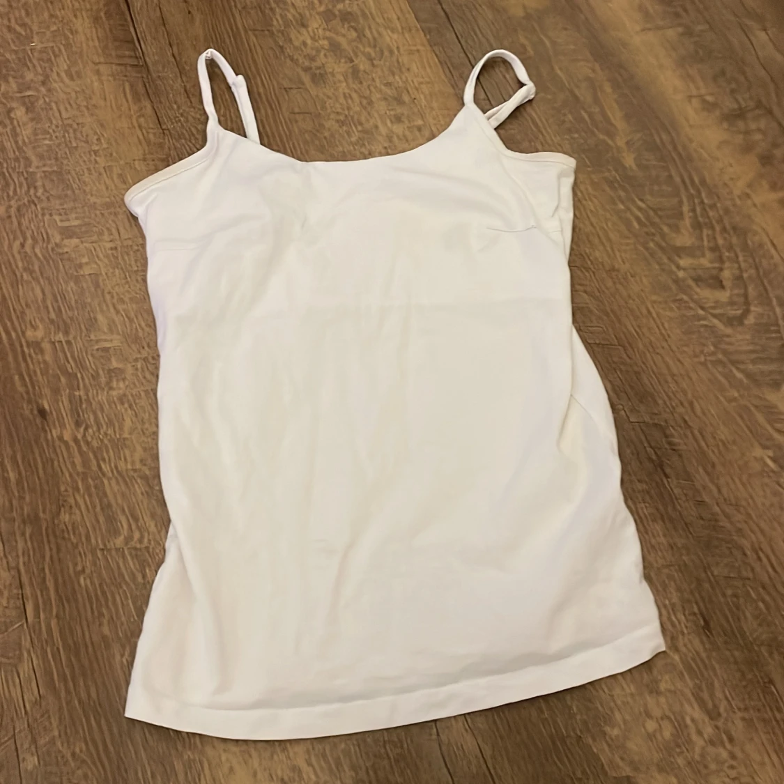 Vit linnetopp från Basic You XS