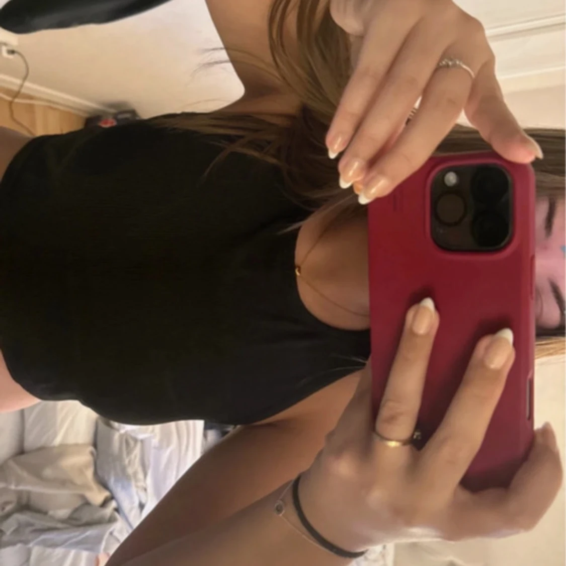 Svart ribbad croppad linnetopp - 2