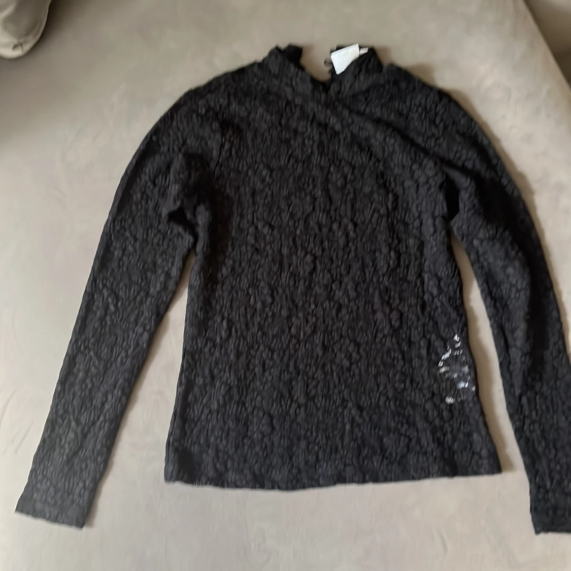 Svart spetsblus från VILA