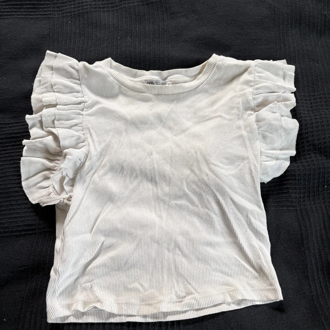 Vit volangtopp från Zara, M - 1