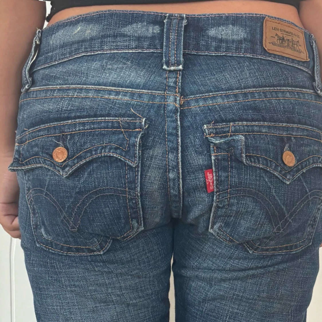 Lågmidjade Levis bootcut jeans - 2