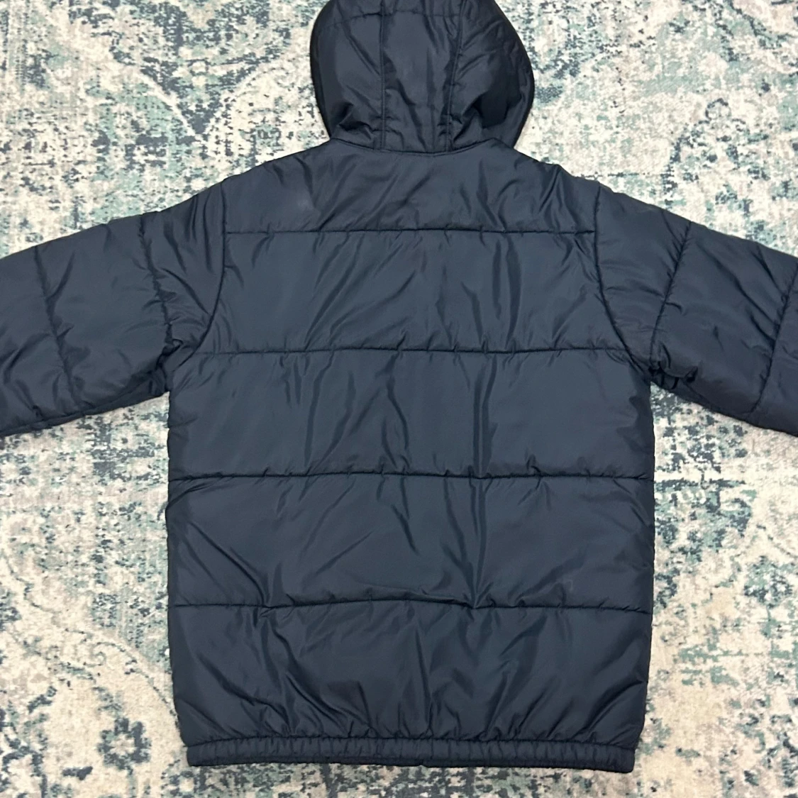 Svart dunjacka från Levi's - 3