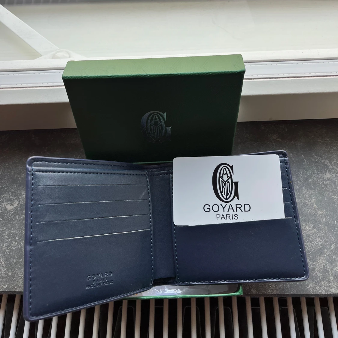 Blå plånbok med mönster - 3