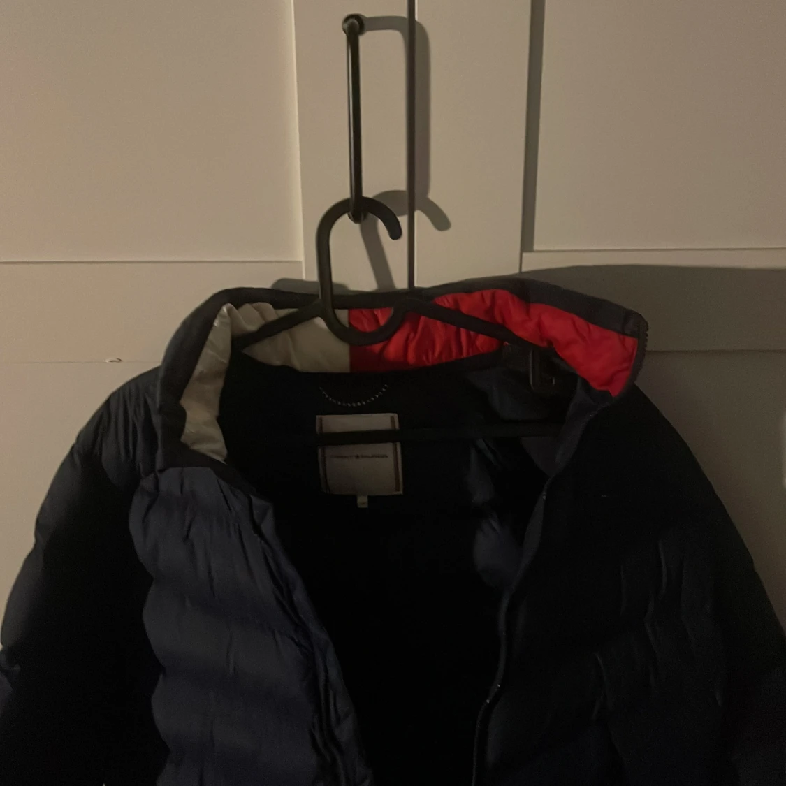 Mörkblå pufferjacka Tommy Hilfiger - 3