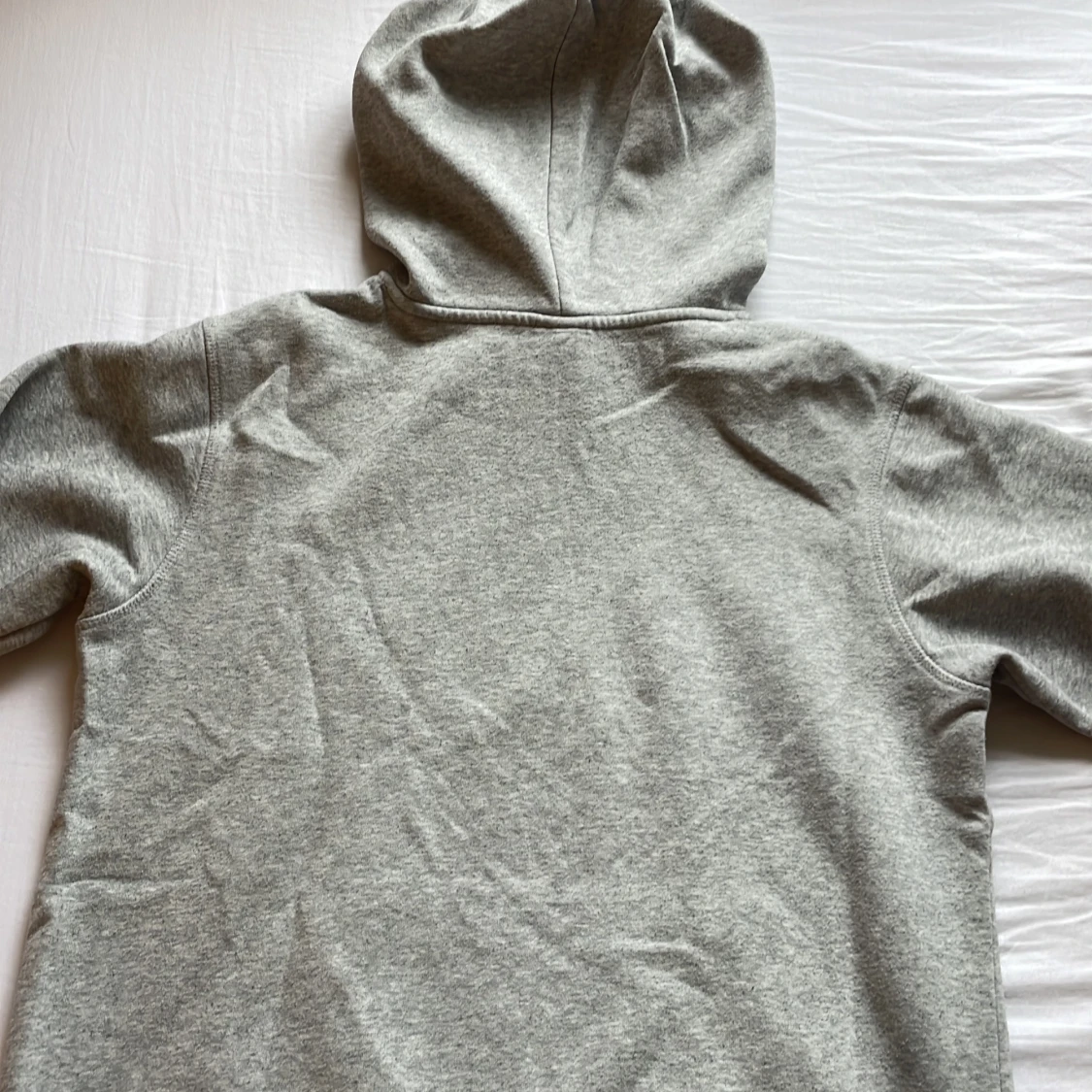 Grå Harvard hoodie med tryck - 2