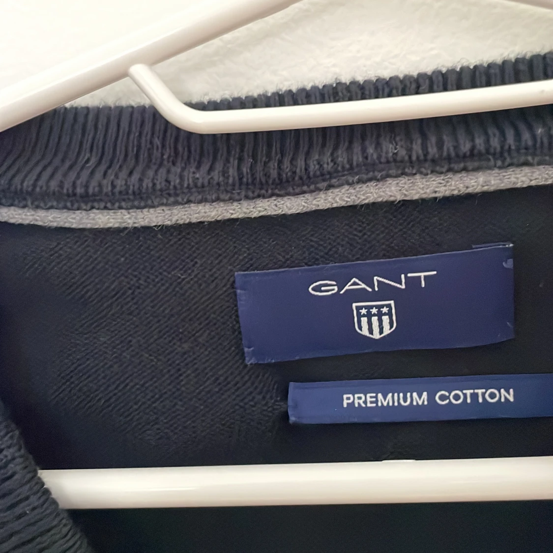 Svart tröja från GANT - 2