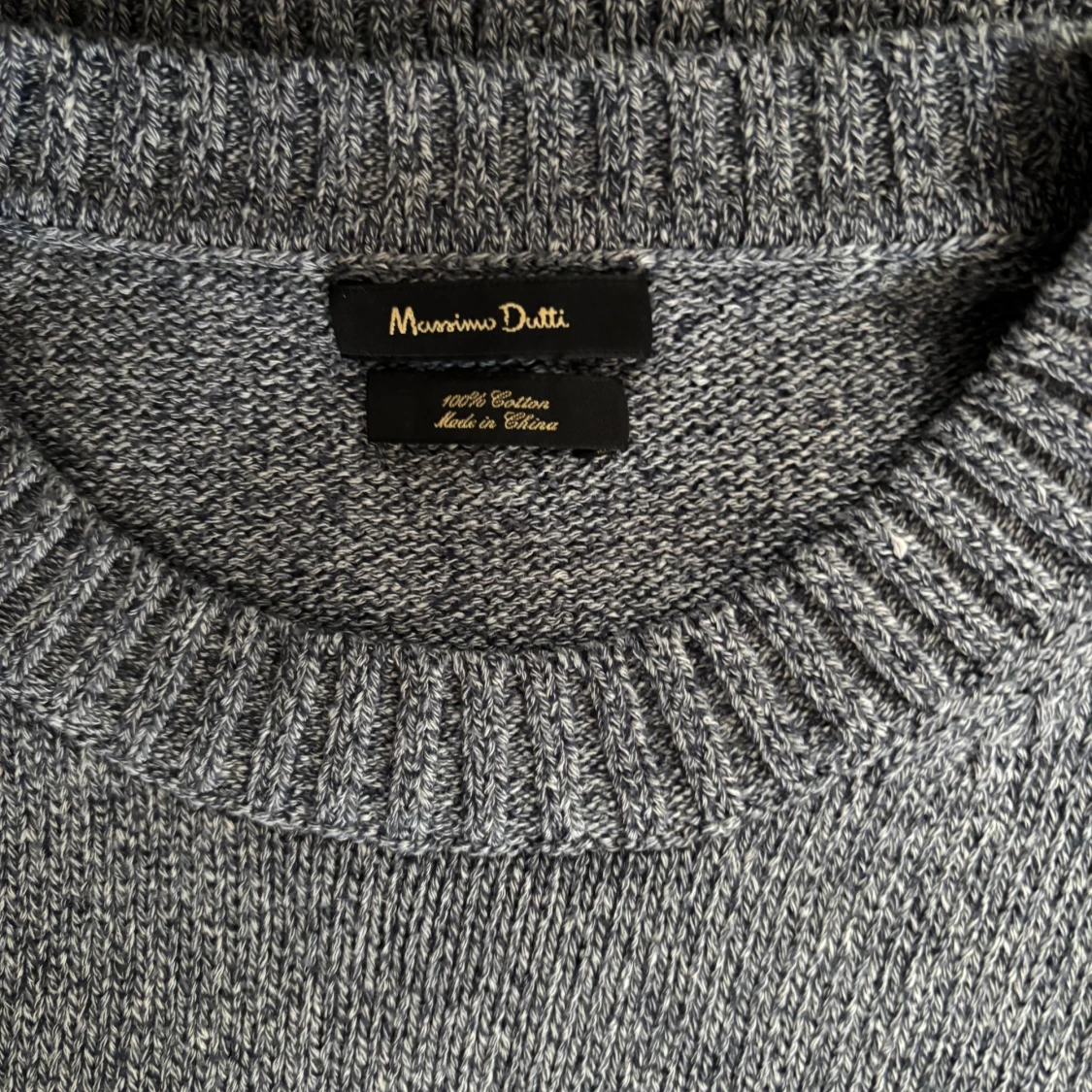 Grå tröja från Massimo Dutti - 1