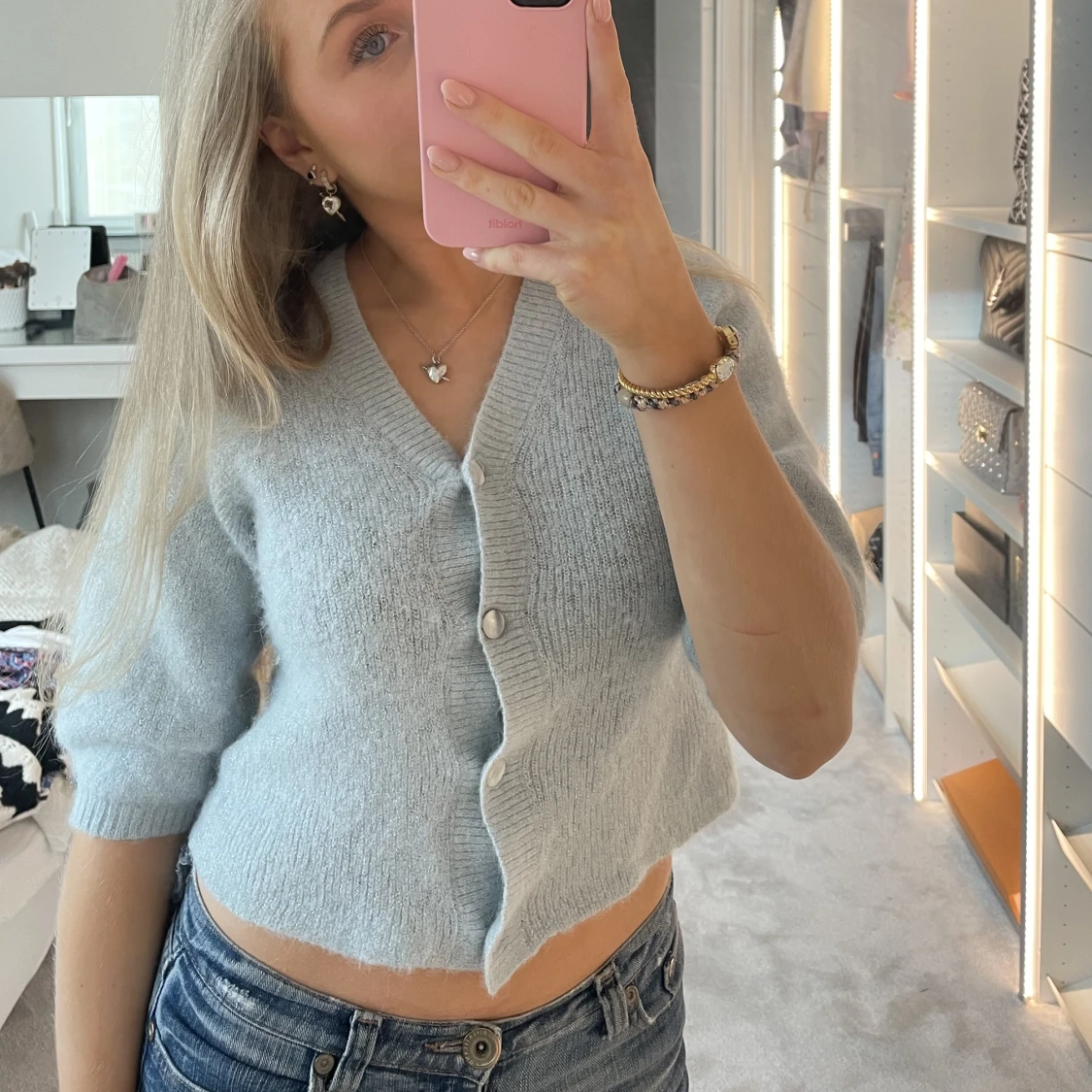 Glittrig kortärmad kofta