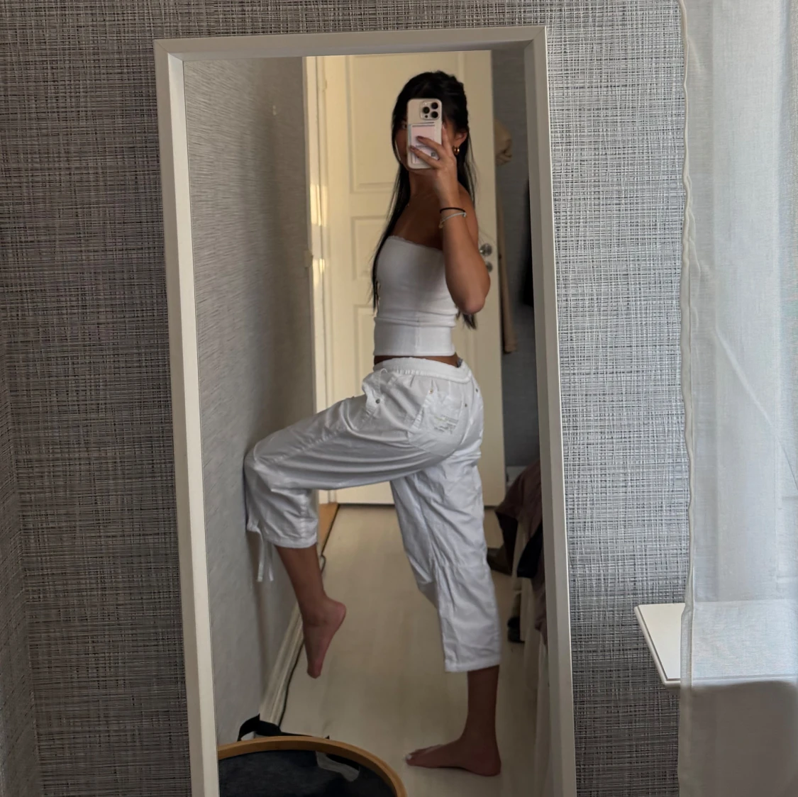 Vita cargopants med snörning - 2