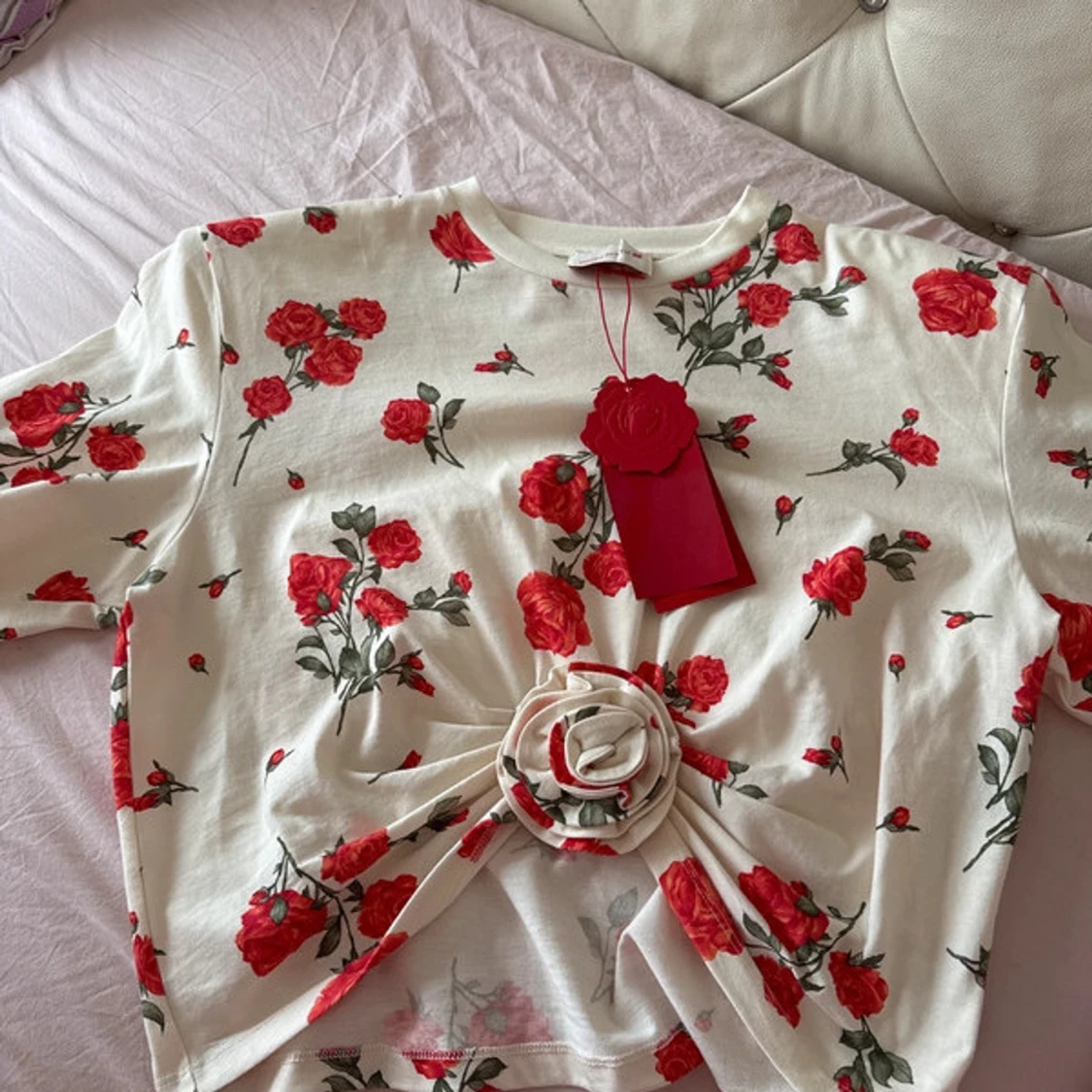 Vit blommig croppad topp med rosett Magda Butrym H&M - 1