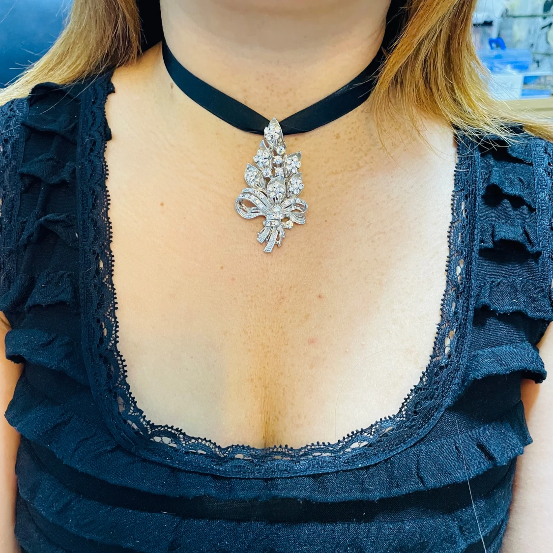 Necklace/Halsband/Collier with Rhinestones - 2