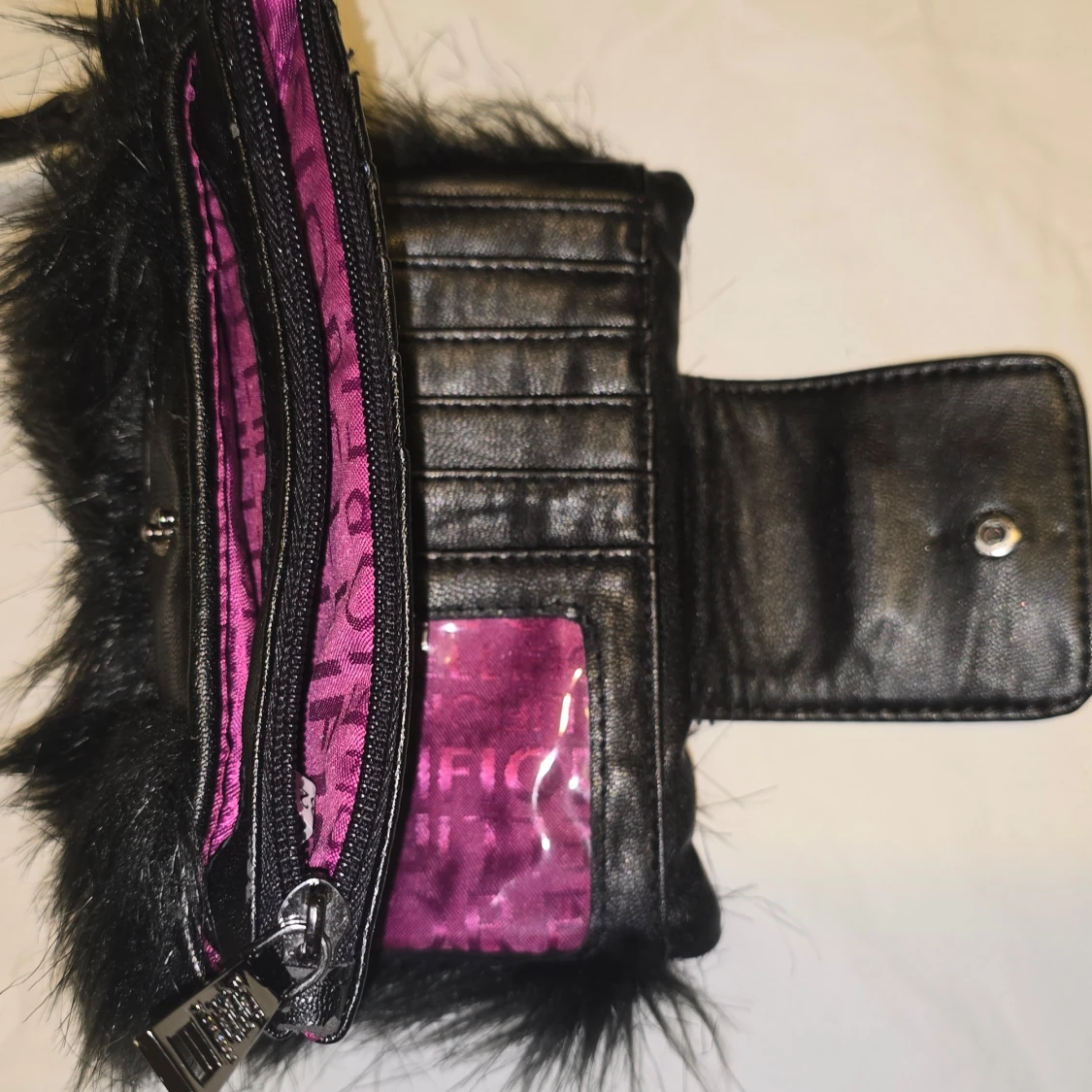 Svart Fiorelli pälsdetaljerad plånbok - 2