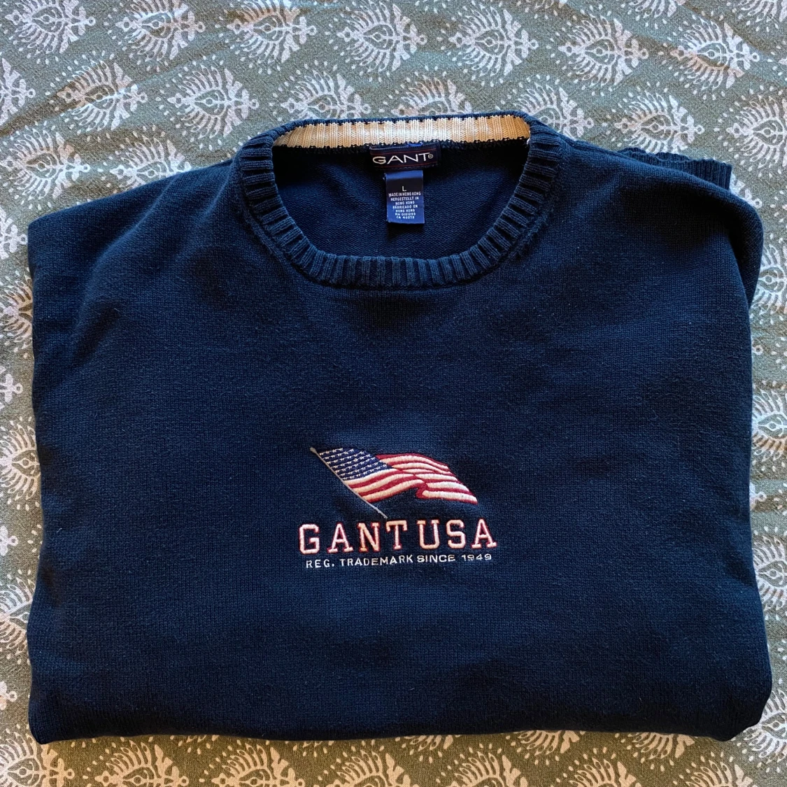Mörkblå tröja från GANT