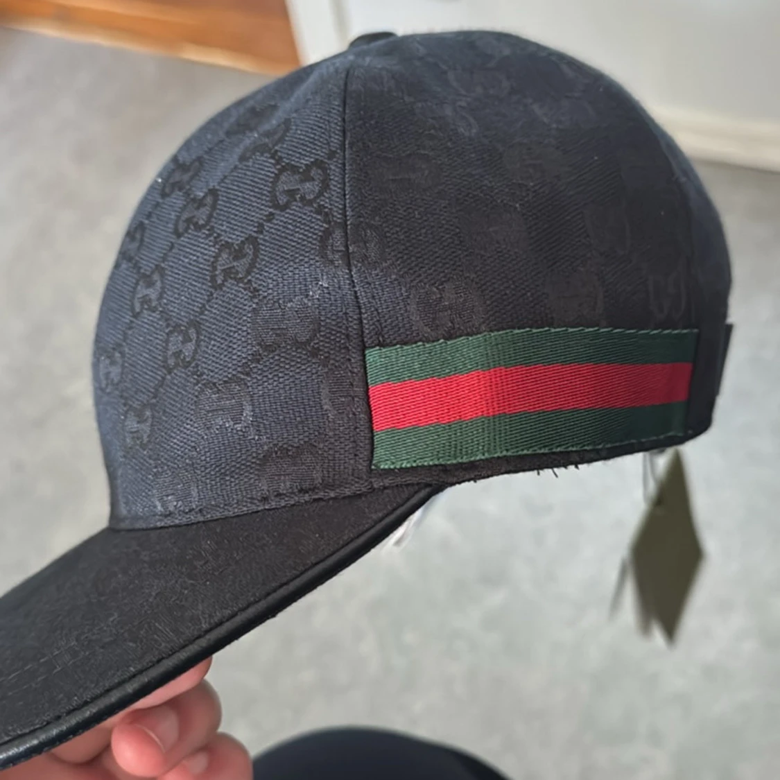 Svart keps från Gucci - 3