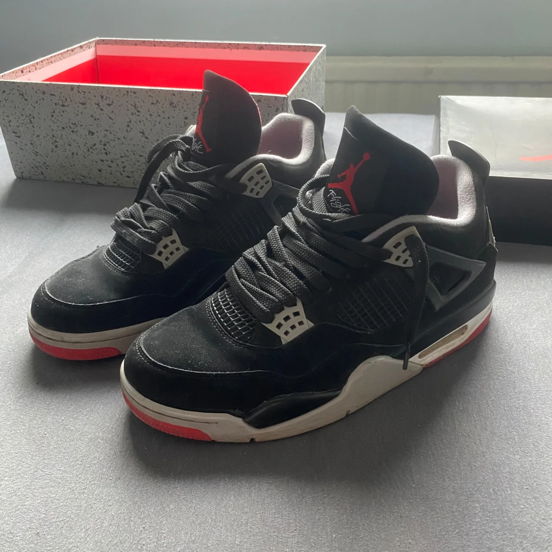 Nike Air Jordans 4 - 2