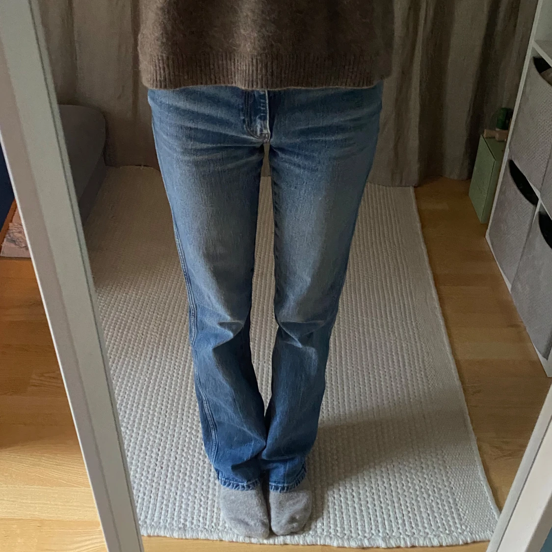 Blå jeans med bootcut - 2