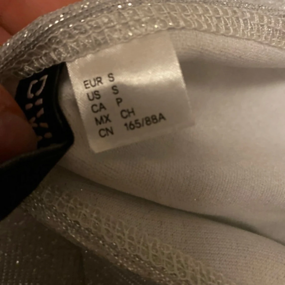 Silver glittrig klänning från H&M - 2