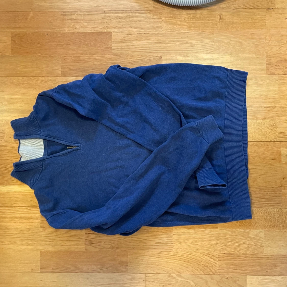 Blå half zip