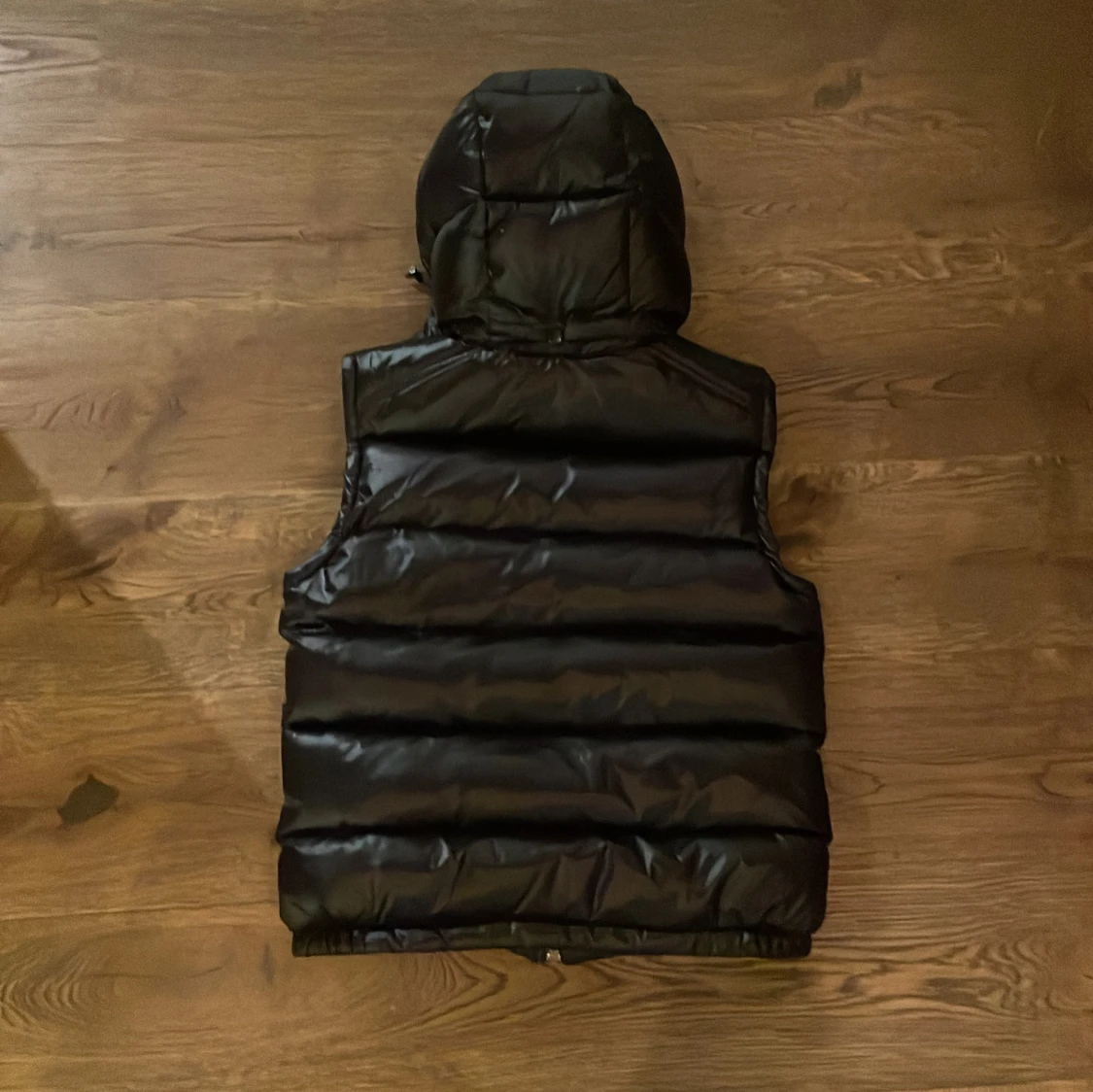 Svart dunväst från Moncler - 1