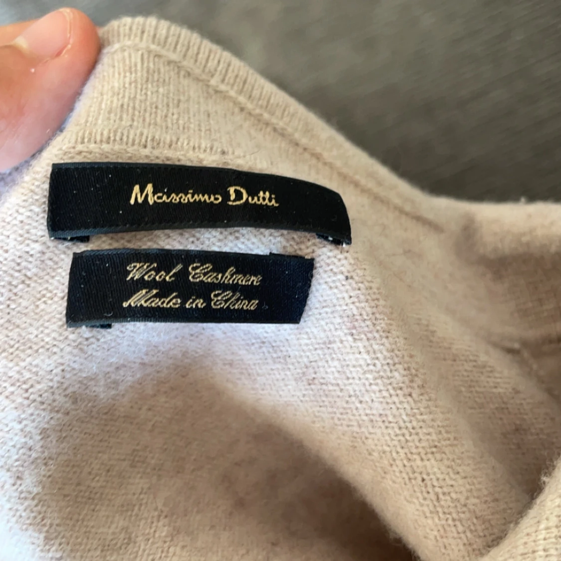 Beige polotröja från Massimo Dutti - 1