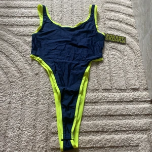Marbarsi baddräkt i blått och neon - Aldrig använd