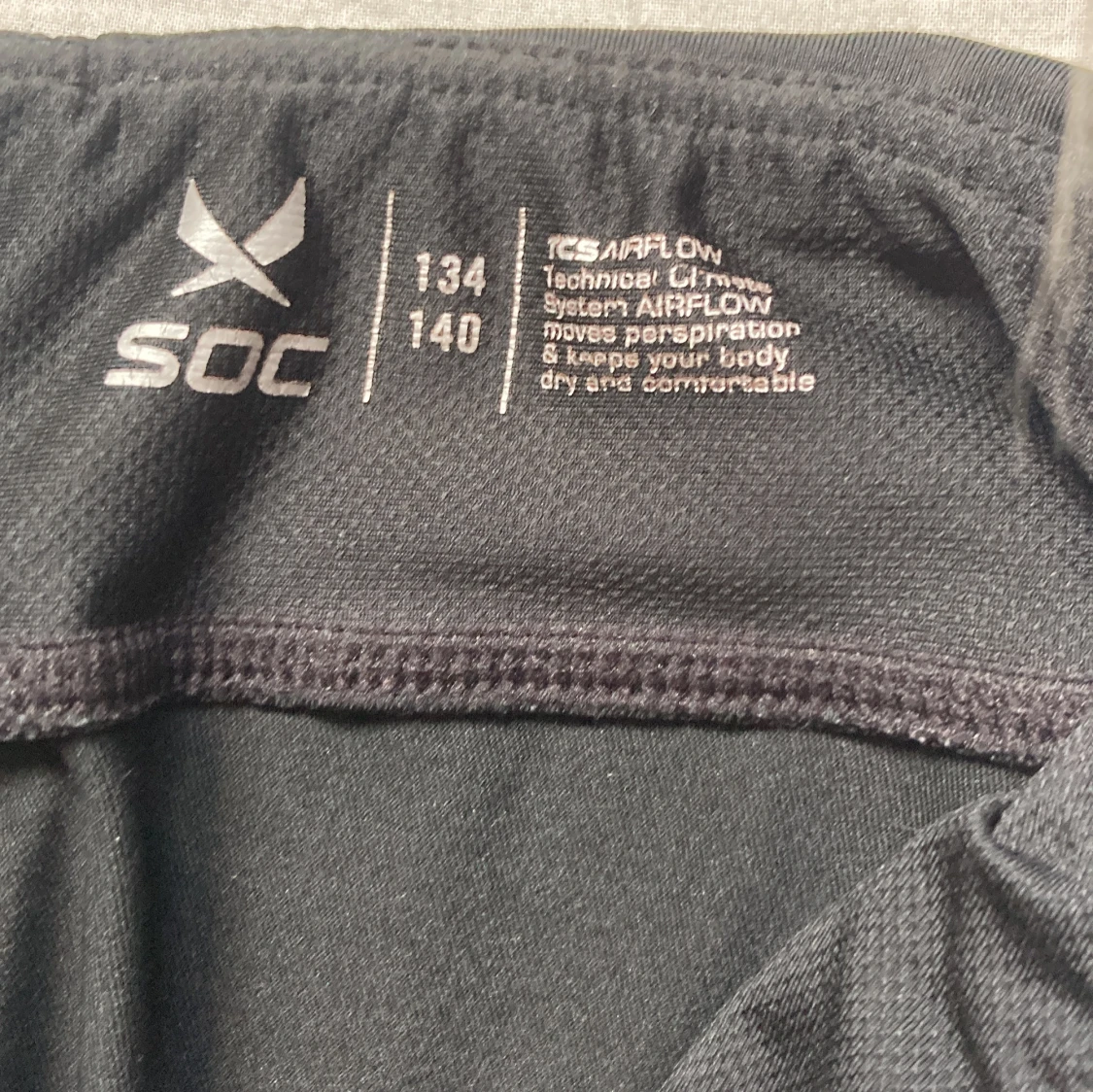 Svarta träningstights-shorts från SOC - 2