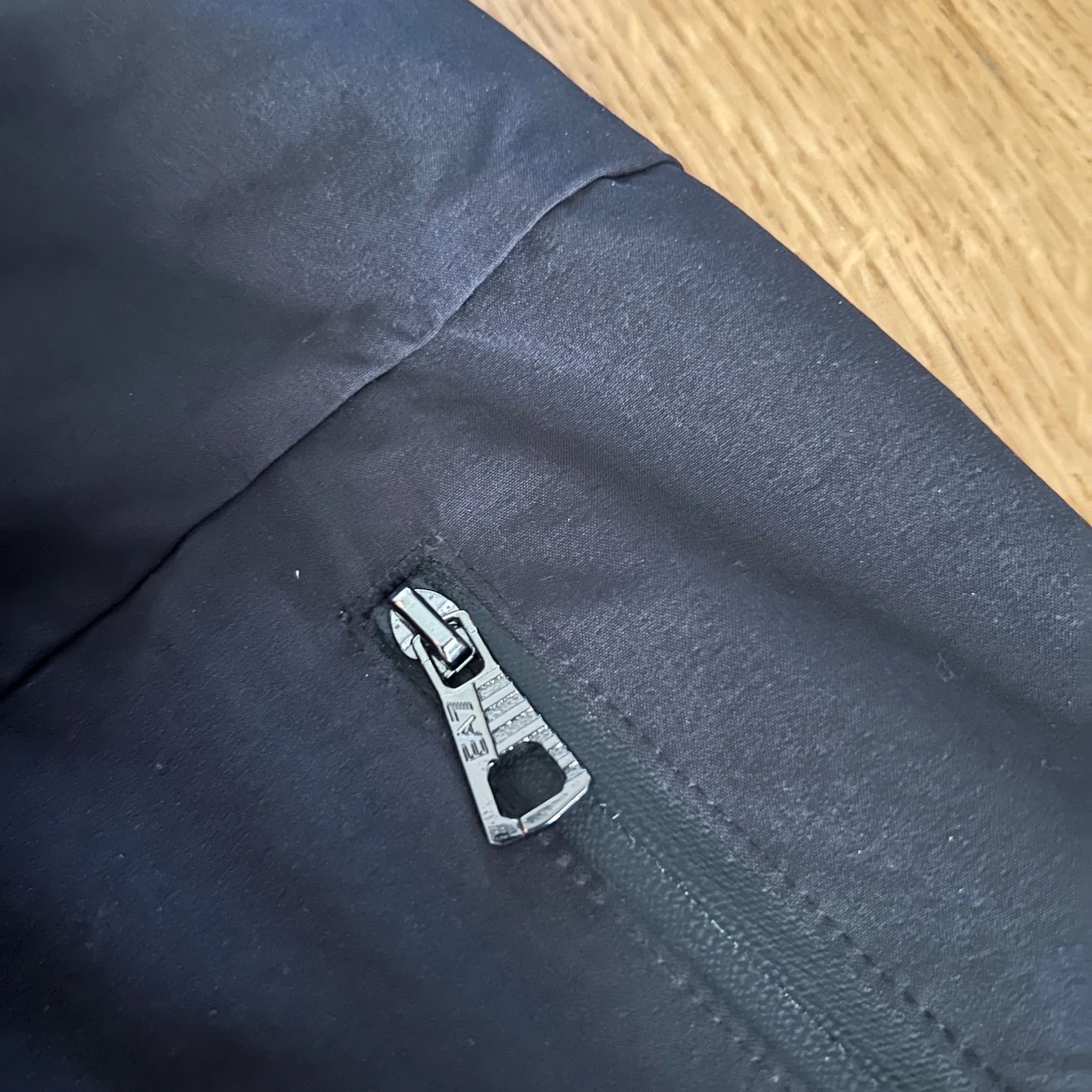 Armani vindbreaker - 2