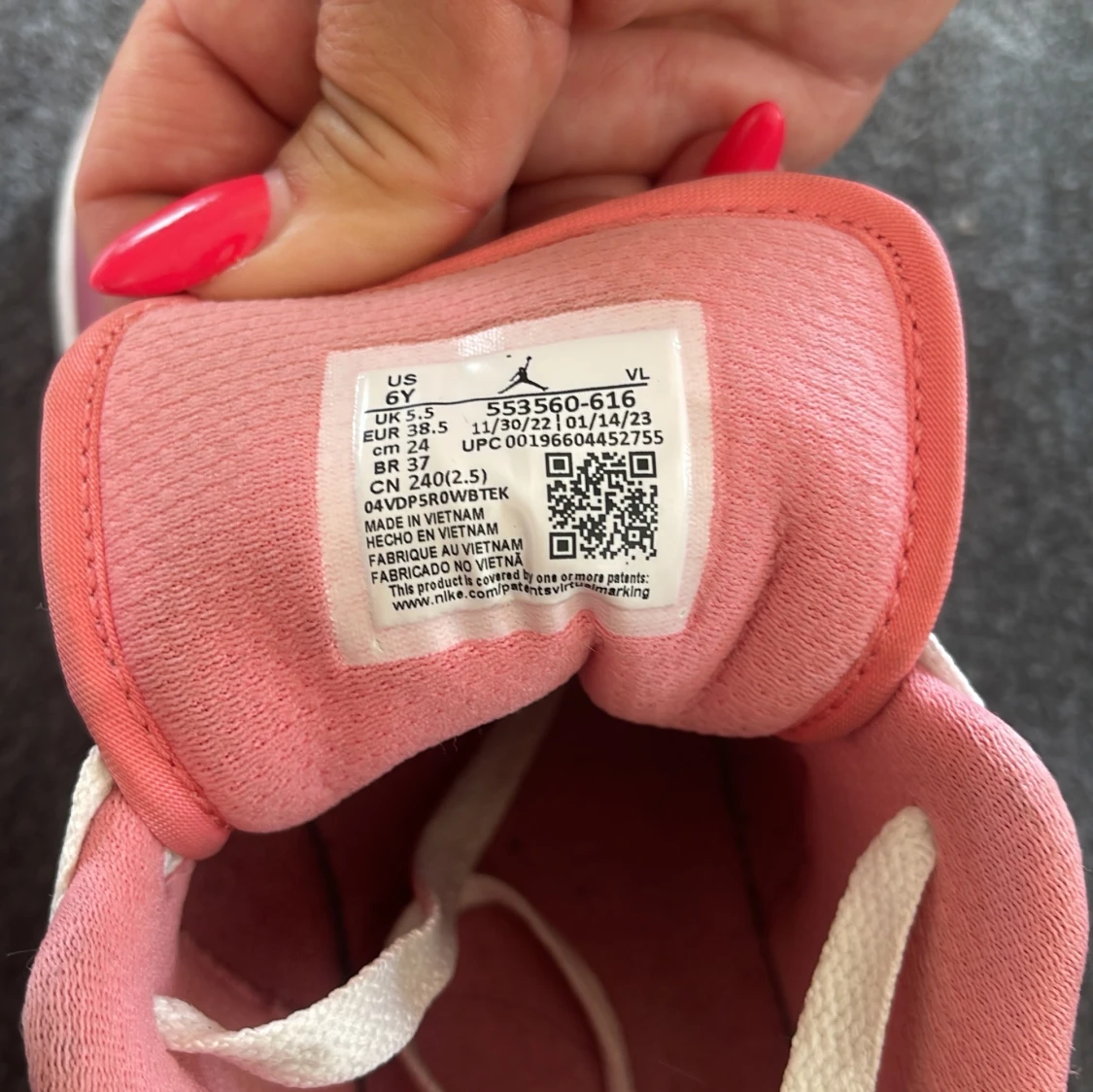 Nike Air Jordan 1 Low rosa/vit - 4