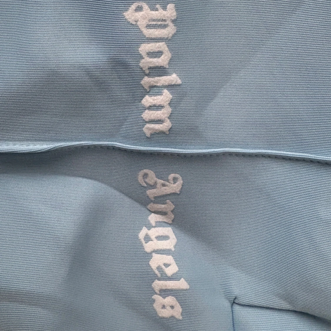 Palm Angels ljusblå shorts med ränder - 1