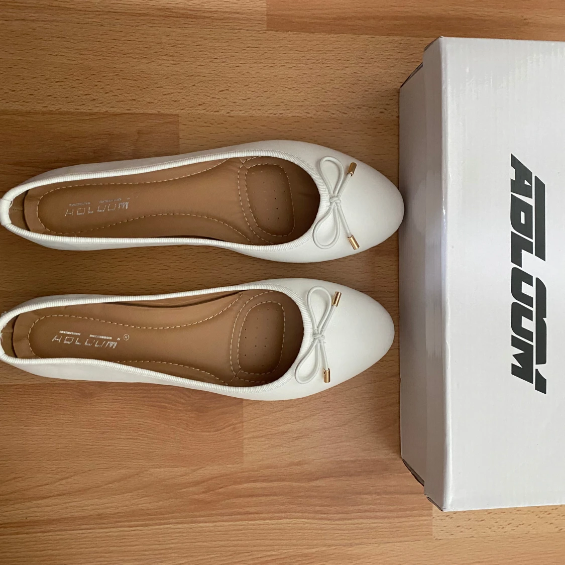 Klassiska ballerinaskor med rosett i storlek 38 - 1