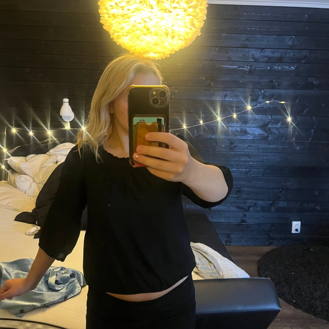 Svart supersöt blus