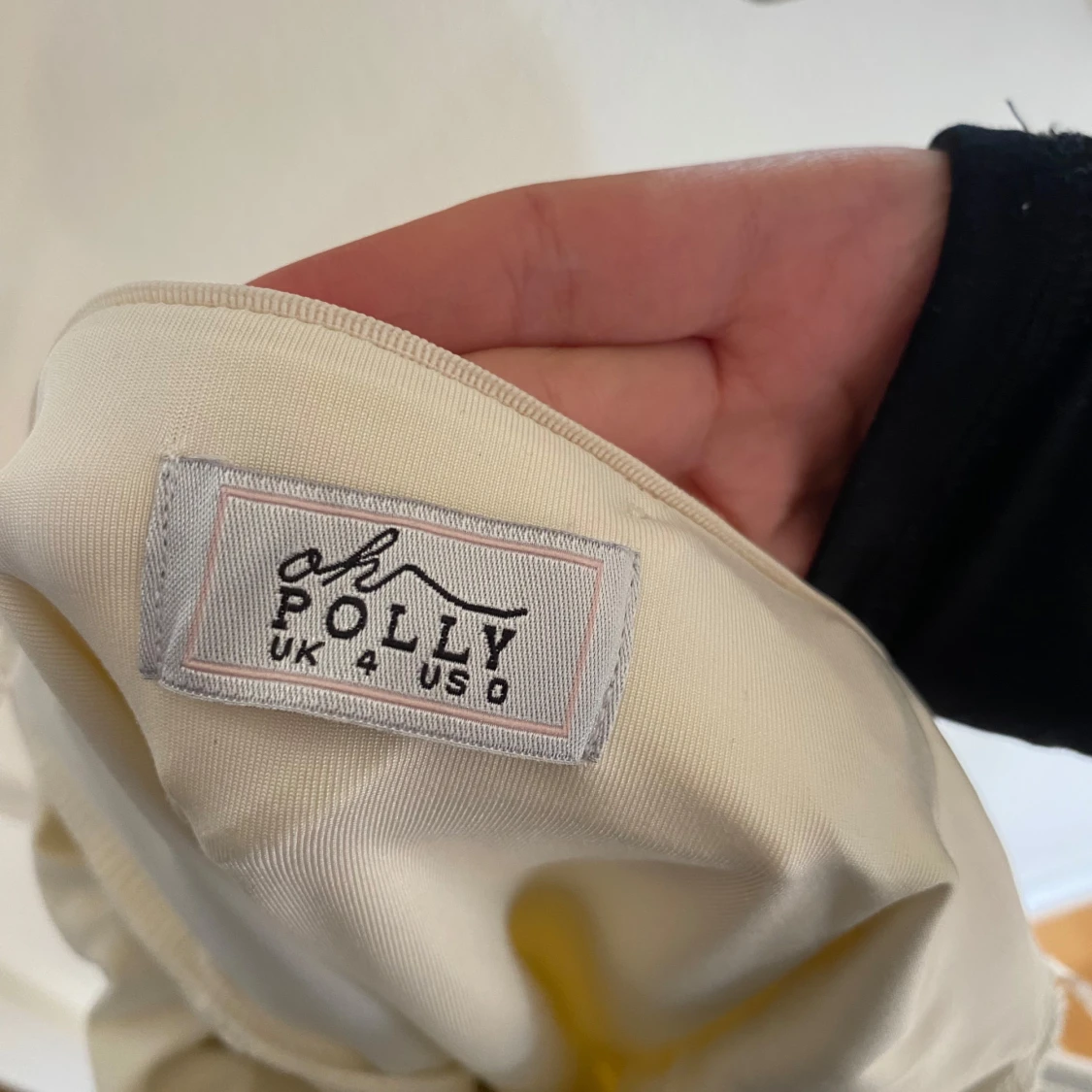 Vit axelbandslös klänning från Oh Polly - 2