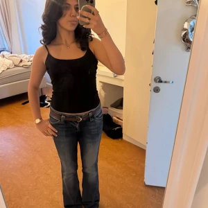 Only(vintage)  jeans - Jättefina blåa vintage jeans från only i strl 36(utan defekter)