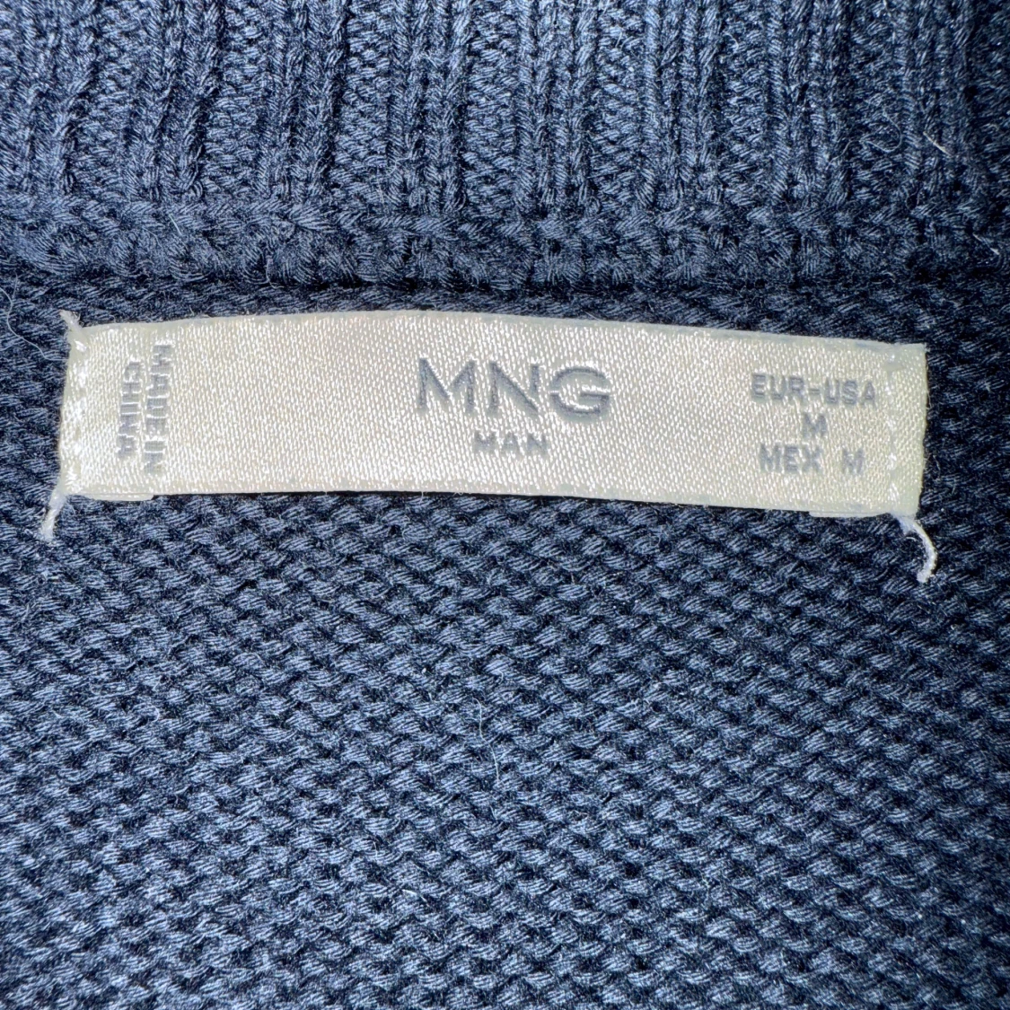 Mörkblå kofta från MNG - 1