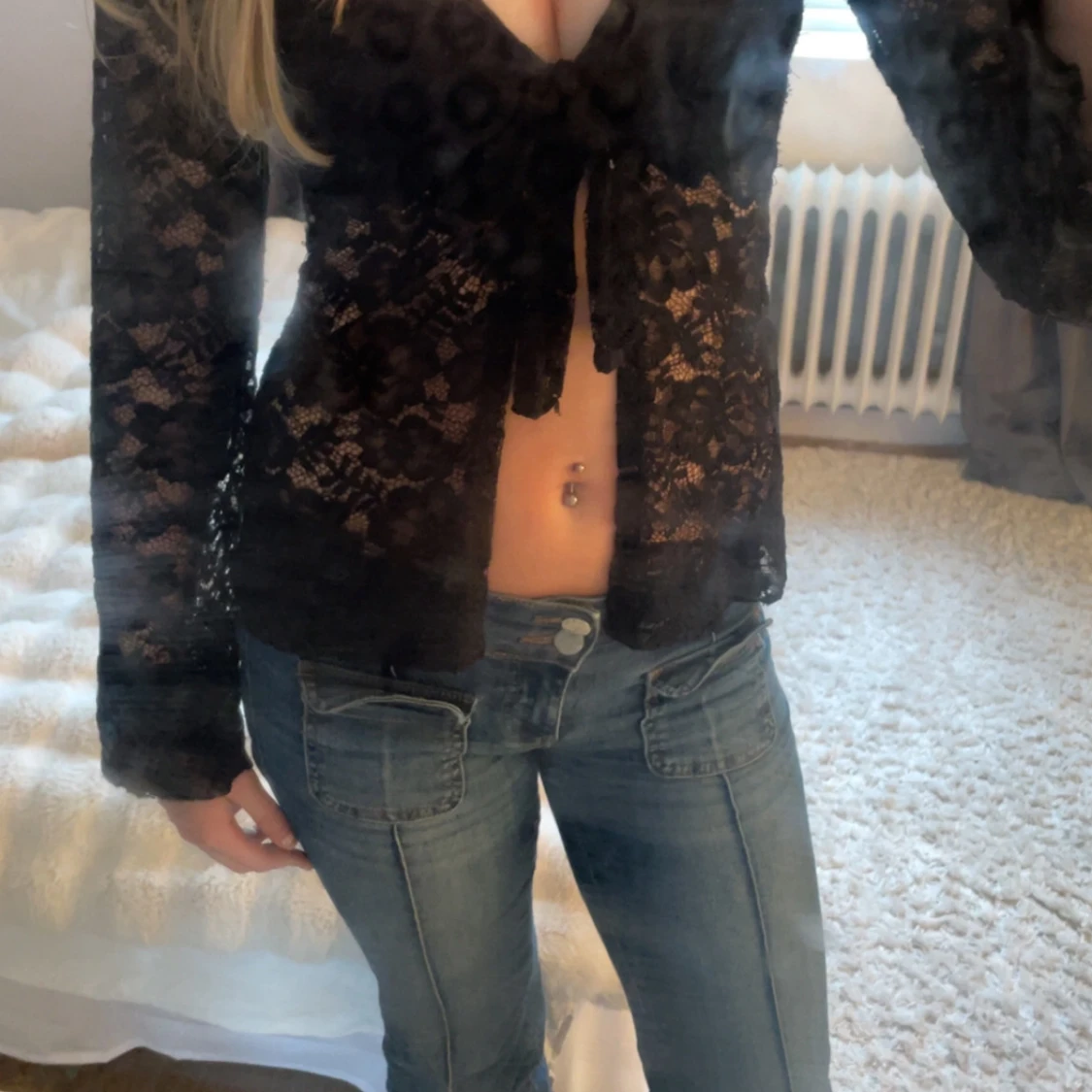 Svart spets tröja från Design by Si