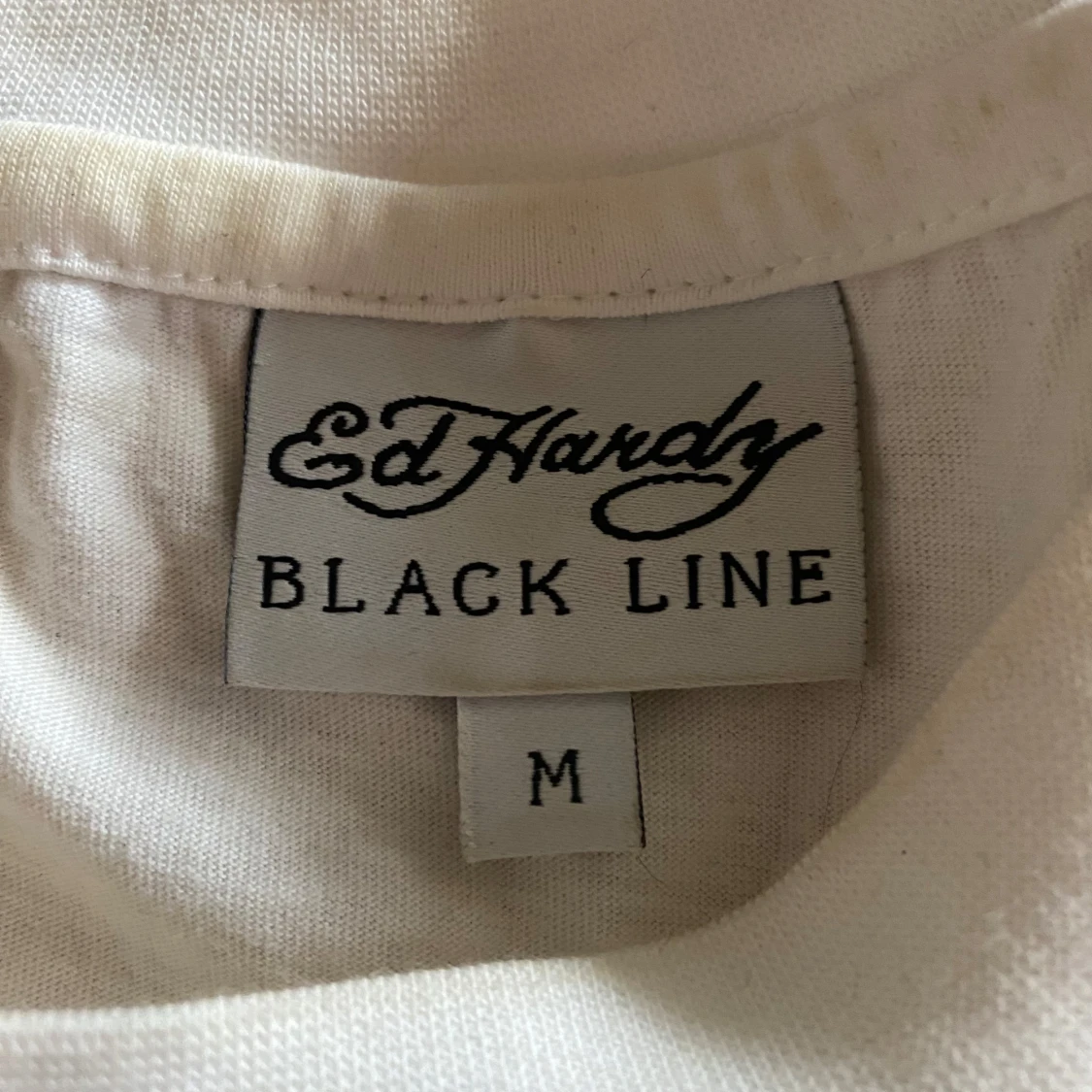 Vit långärmad tröja med tryck från Ed Hardy - 2