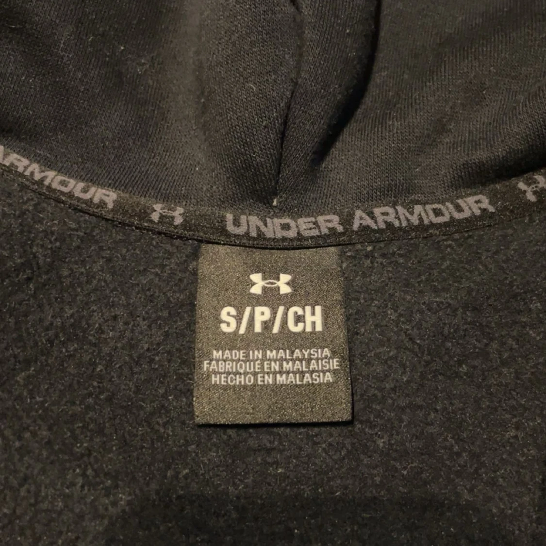 Svart hoodiejacka från Under Armour - 3