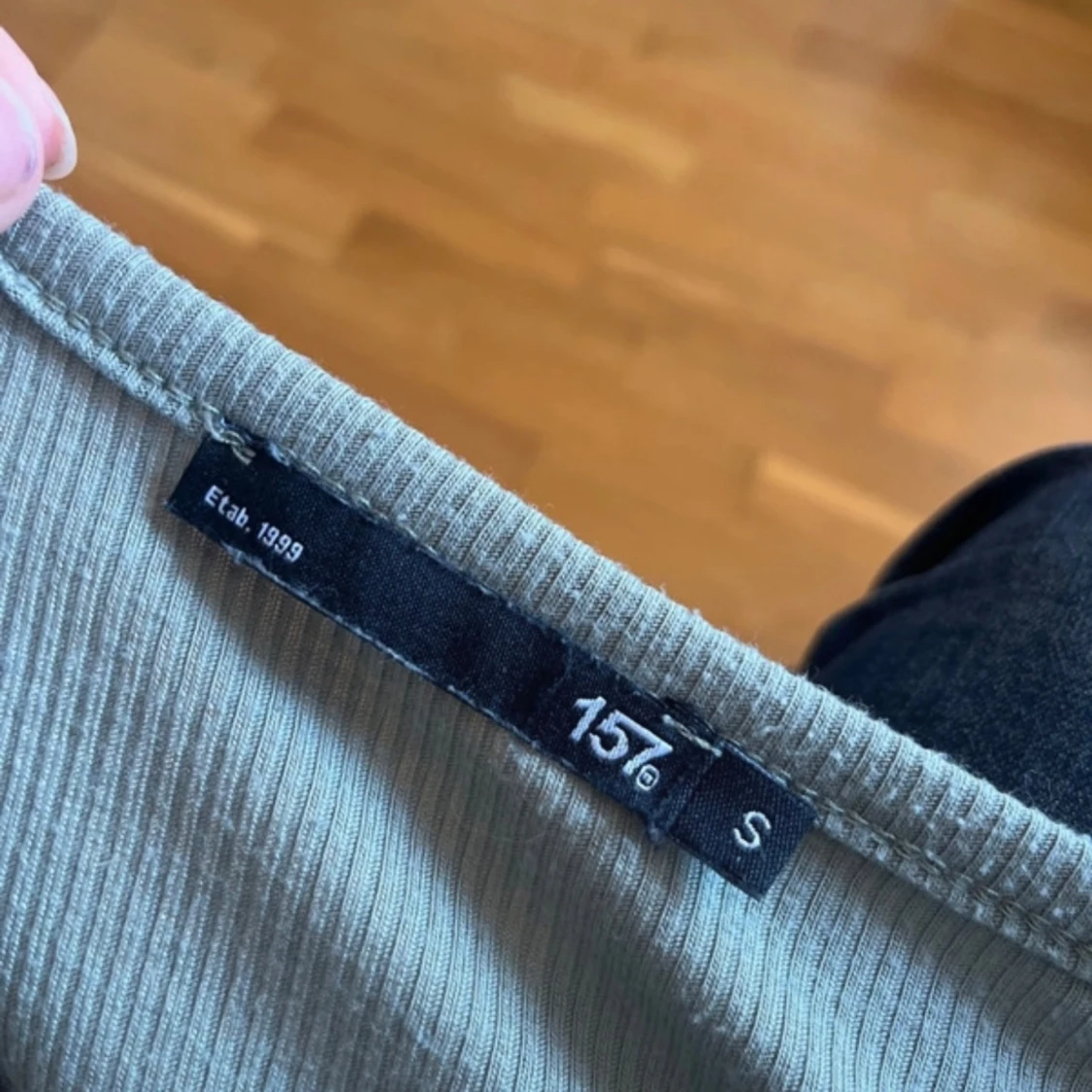 Ljusgrön ribbad långärmad tröja från lager 157 - 1