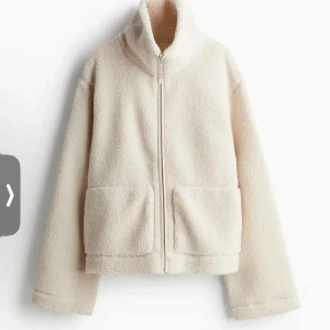 Teddy jacka  - Teddy jacka från hm!❣️