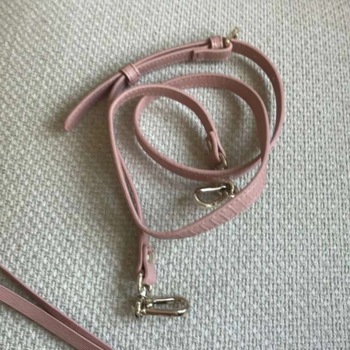 Rosa axelväska från Steve Madden - 3