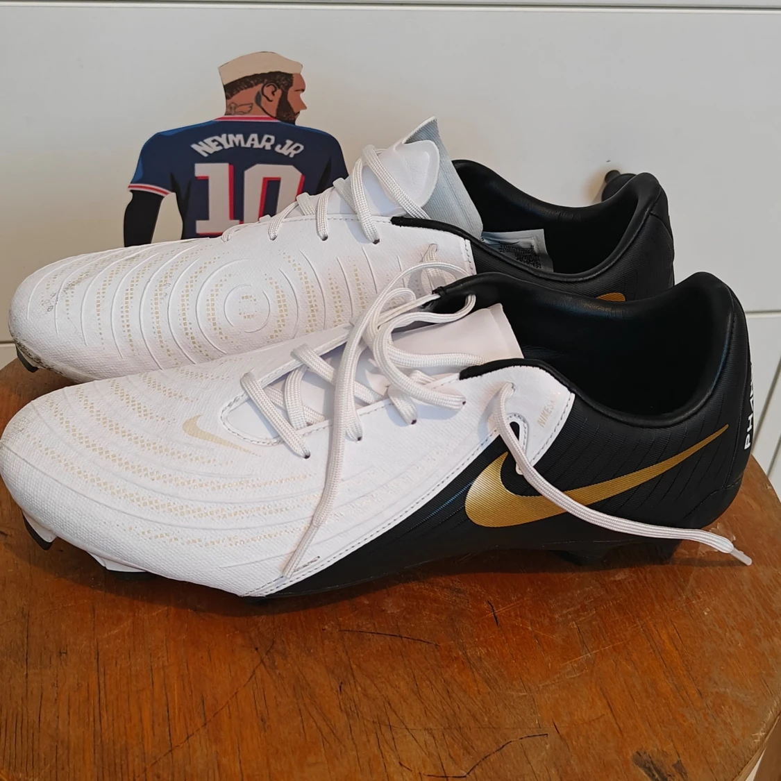 Nike Phantom GX fotbollsskor vit/svart/guld - 3