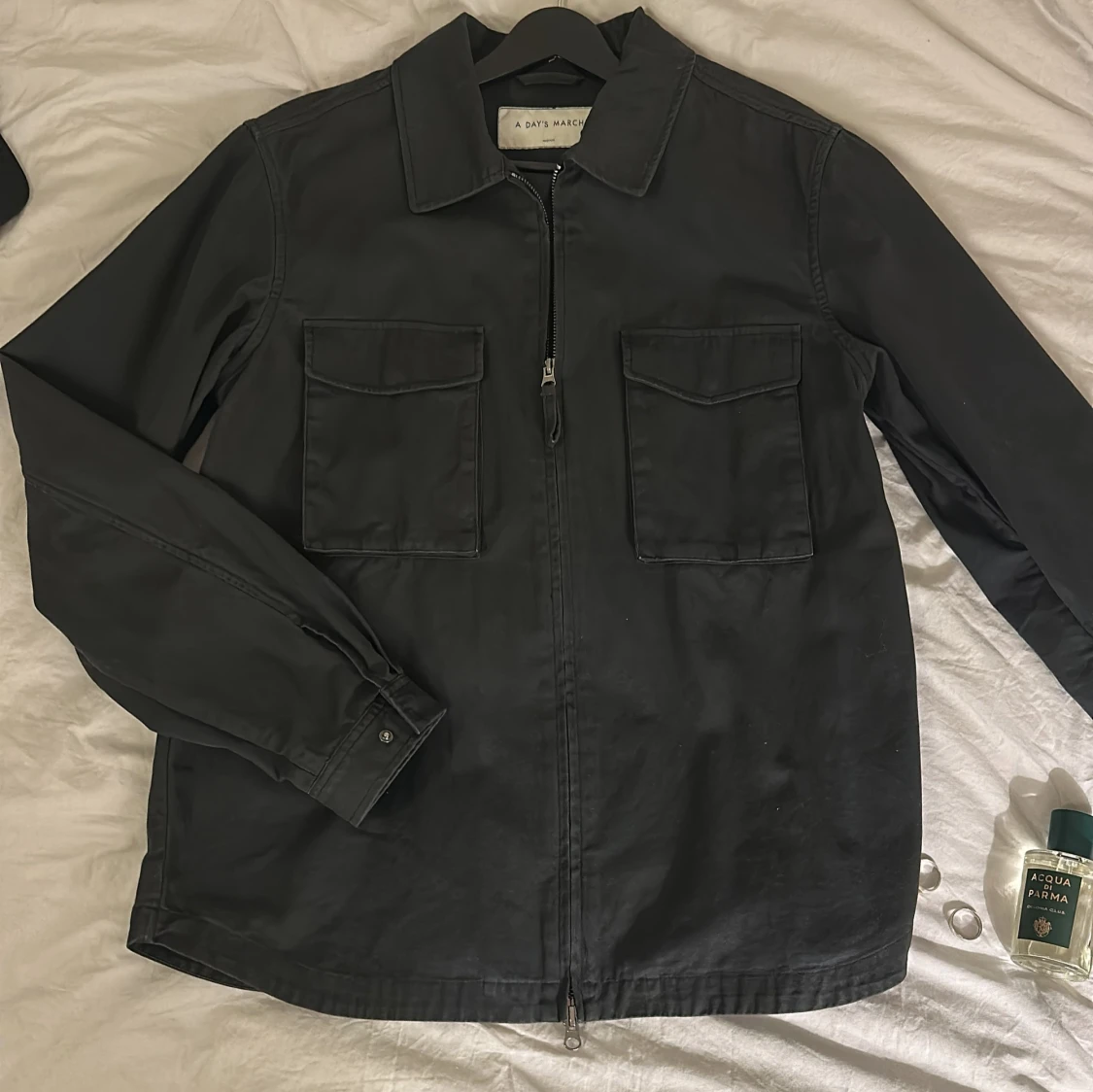 Mörkblå overshirt från A Day's March - 3