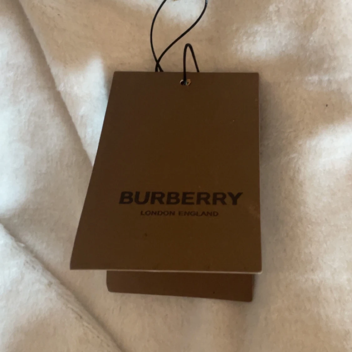 Grå huvtröja från Burberry - 2