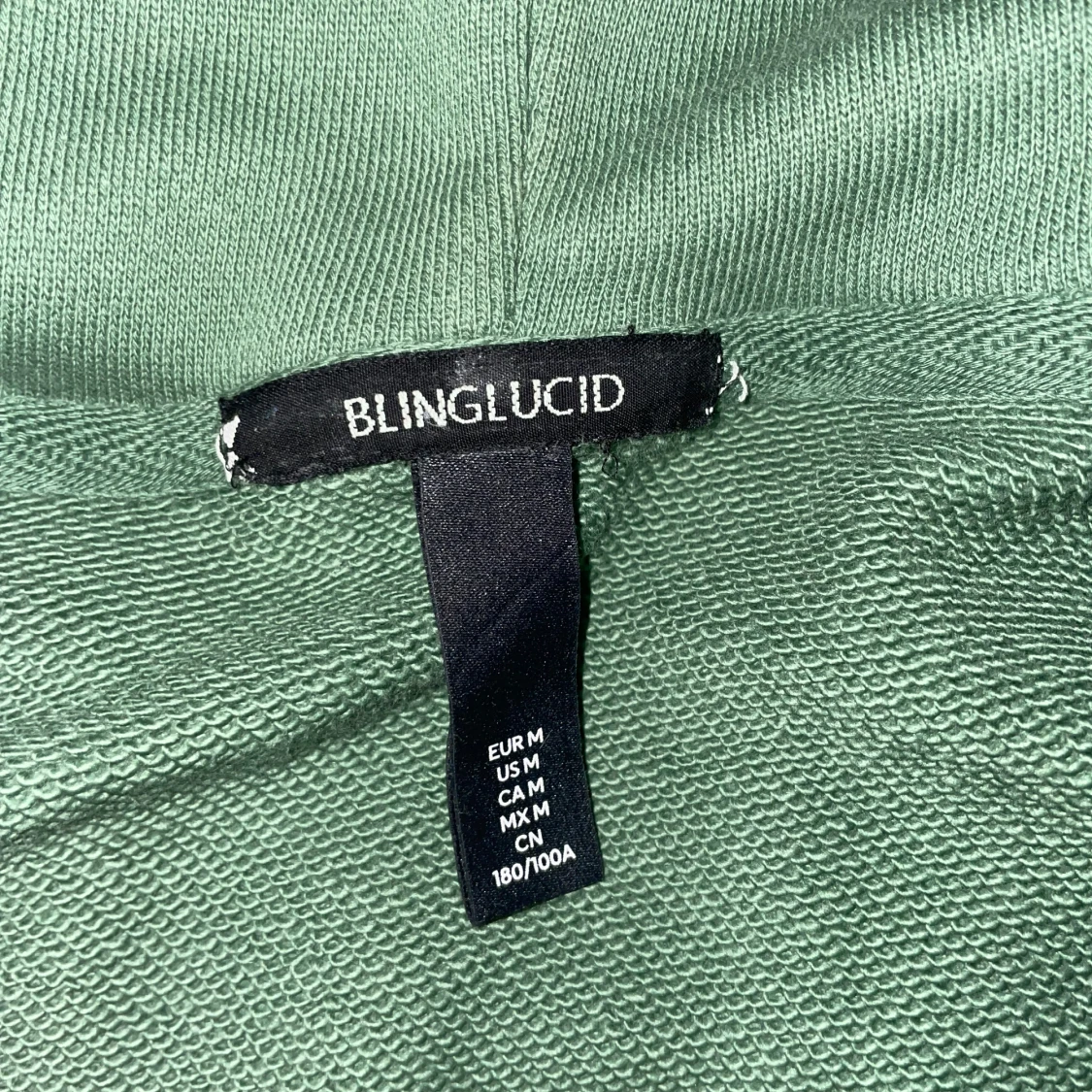 Grön ziphoodie från Bling Lucid - 2