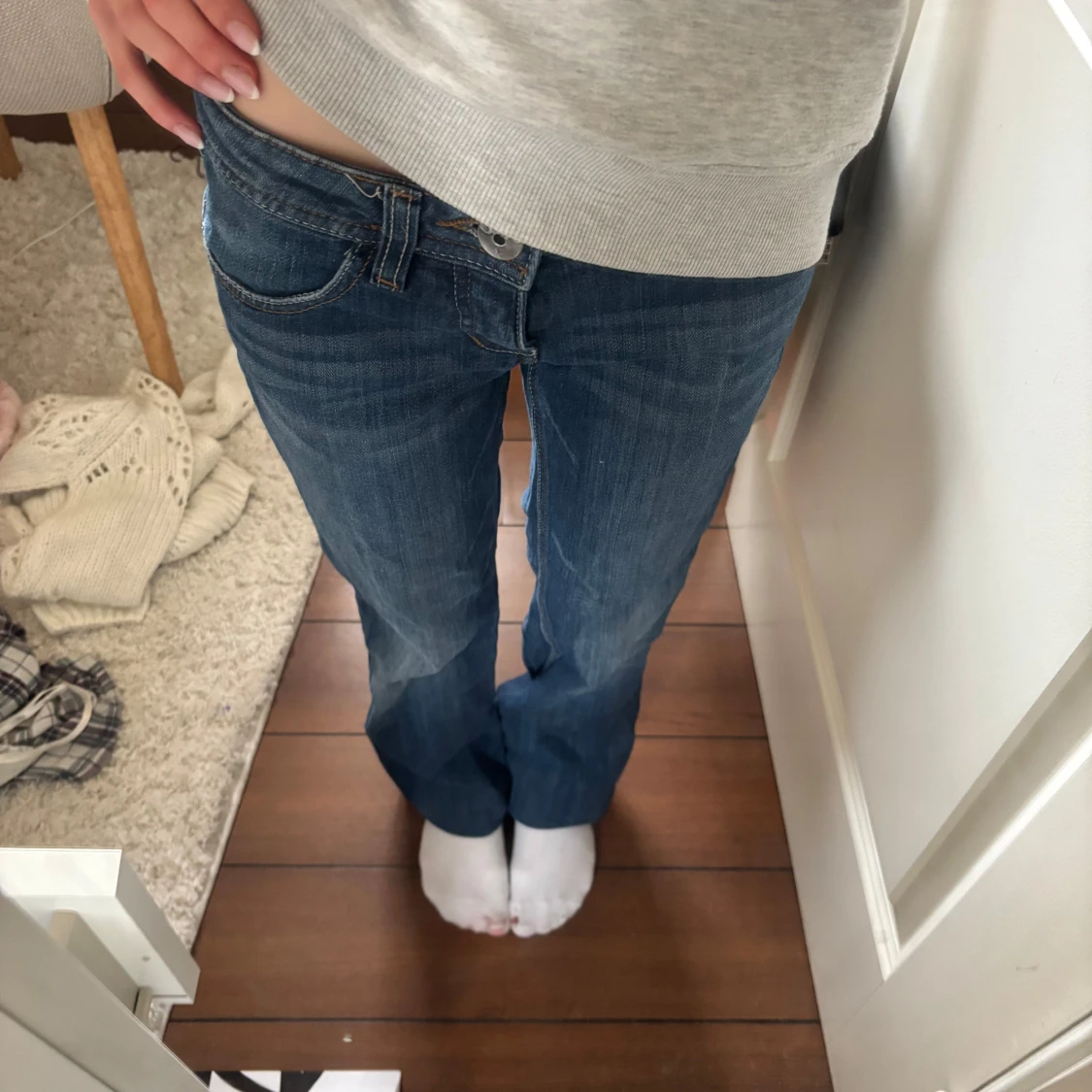 Blå jeans med bootcut - 2